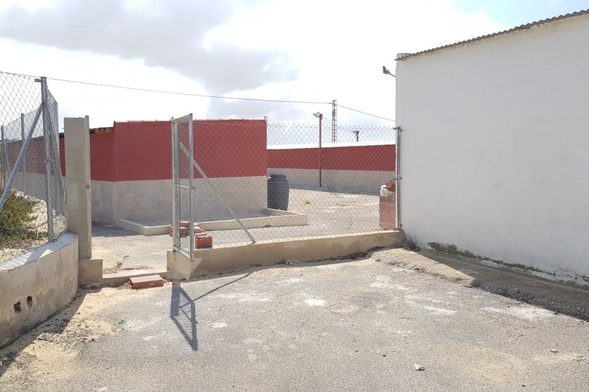 Herverkoop - Finca -
Los Montesinos