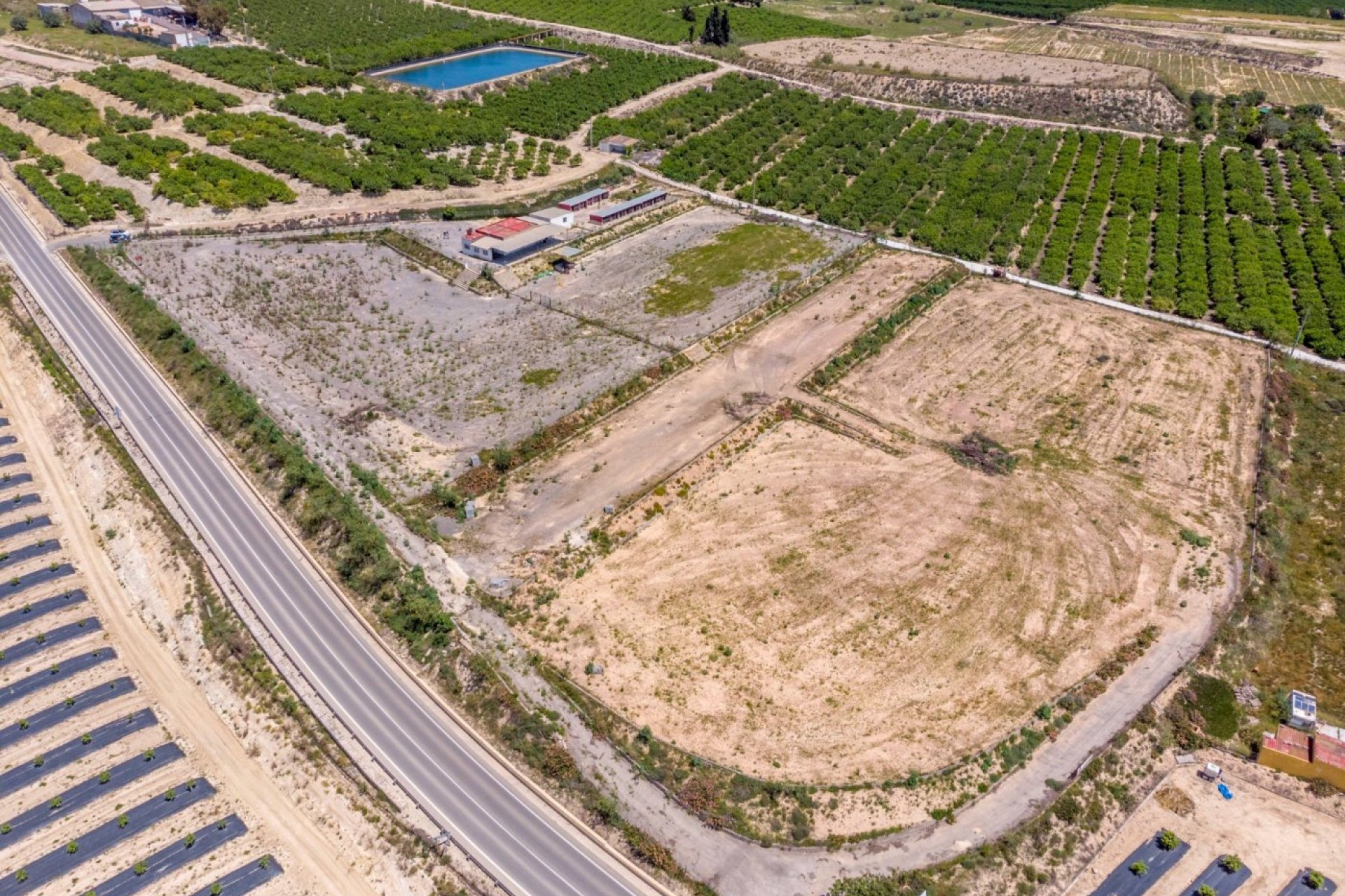 Herverkoop - Finca -
Los Montesinos