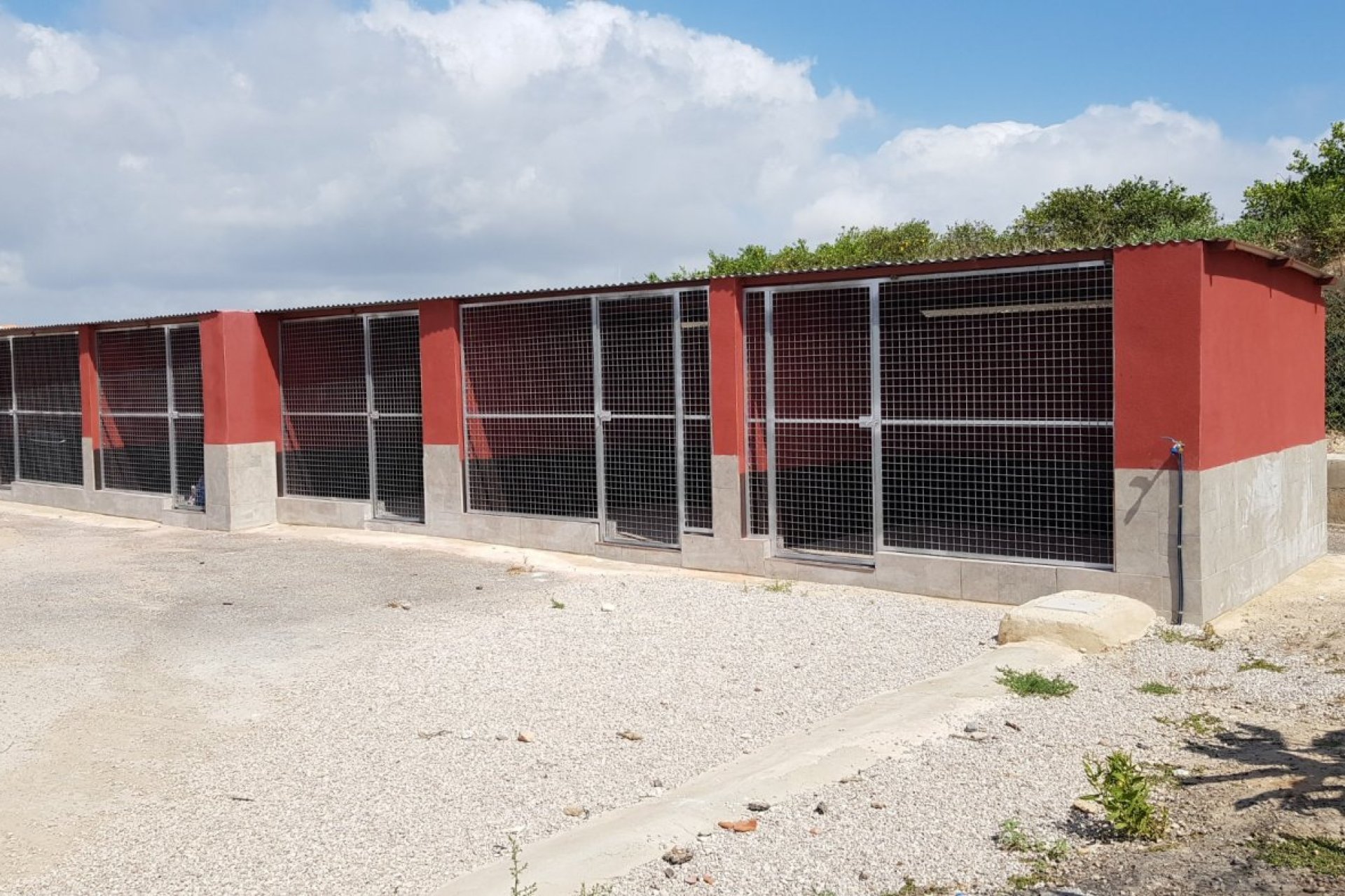 Herverkoop - Finca -
Los Montesinos