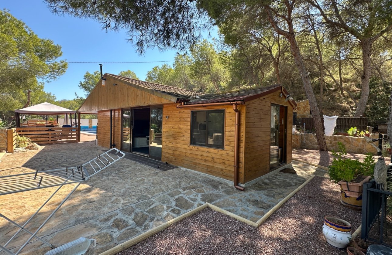 Herverkoop - Finca -
San Miguel de Salinas - Inland