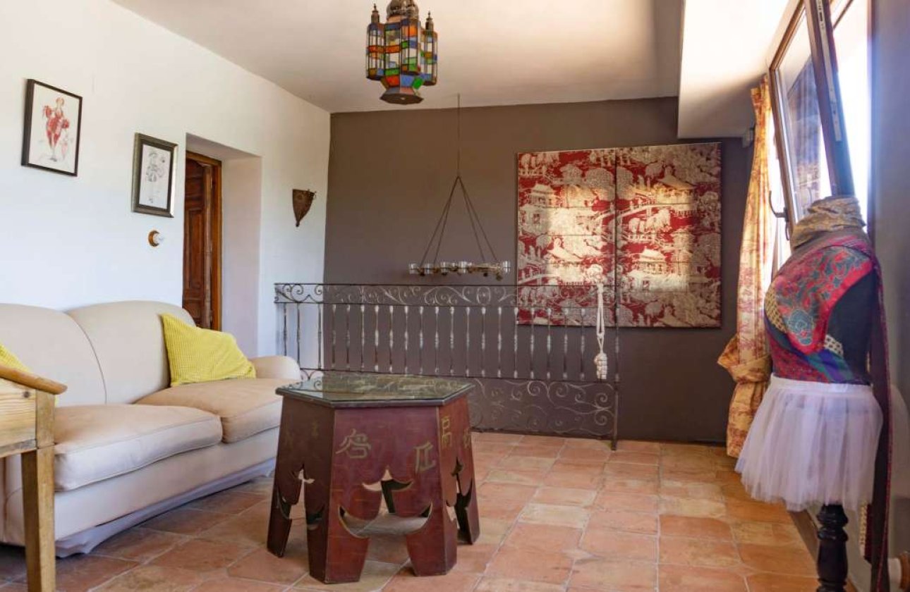 Herverkoop - Finca -
Torremendo - Costa Blanca