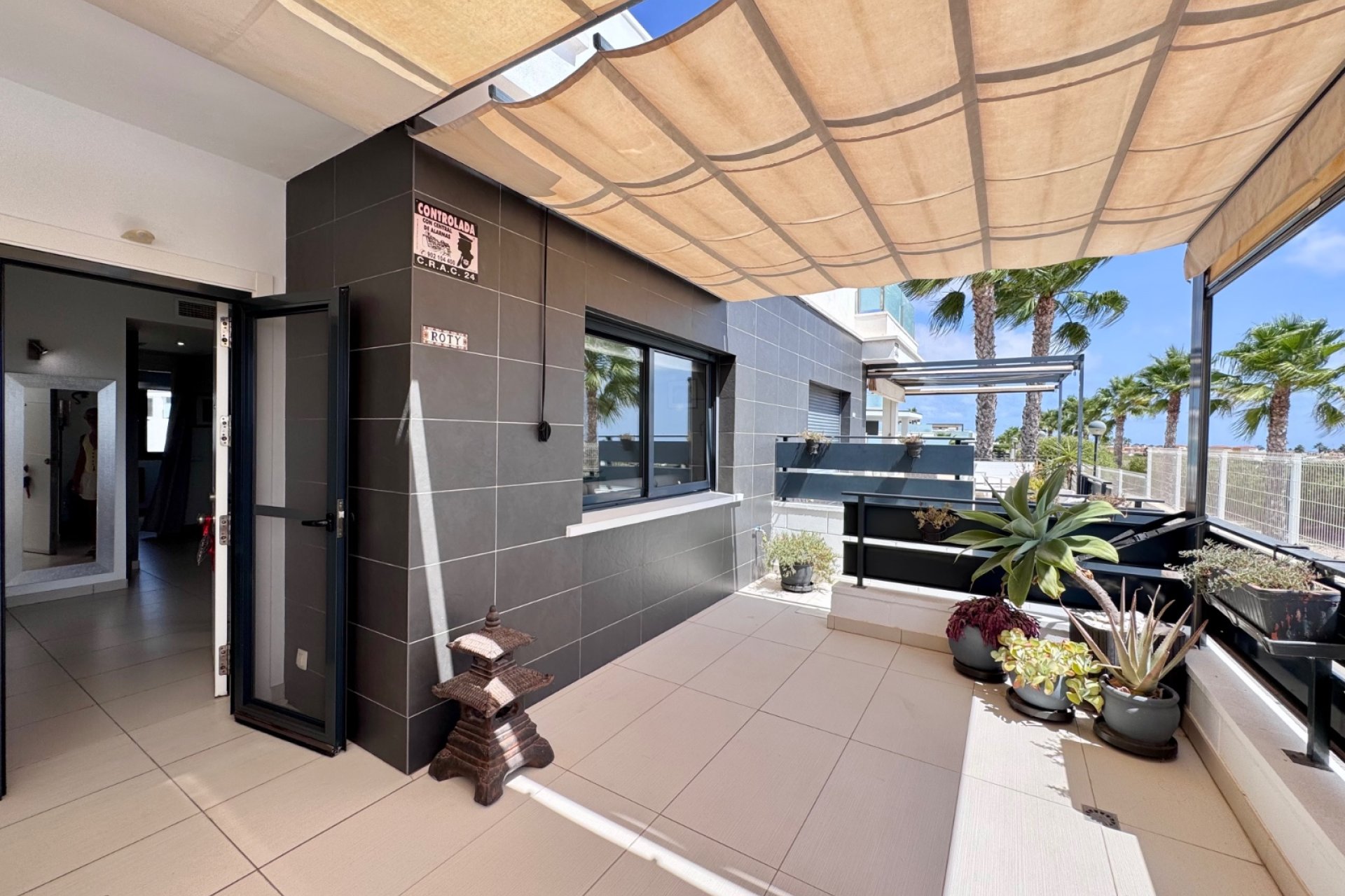 Herverkoop - Huis -
Cabo Roig - Lomas de Cabo Roig