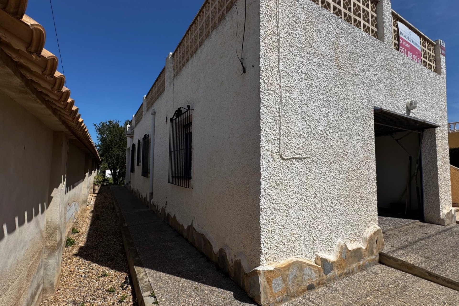 Herverkoop - Huis -
Orihuela Costa - Montezenia