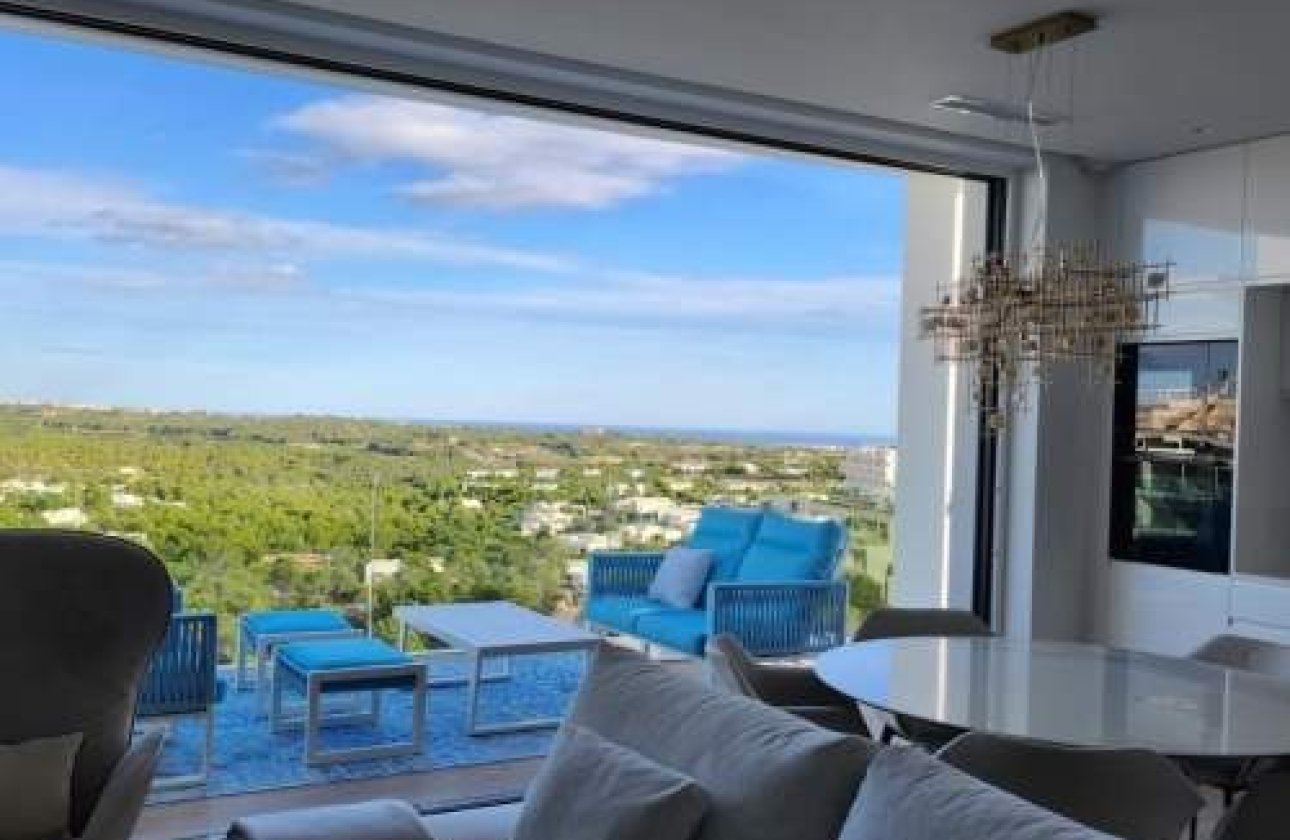 Herverkoop - Penthouse -
Campoamor - Costa Blanca