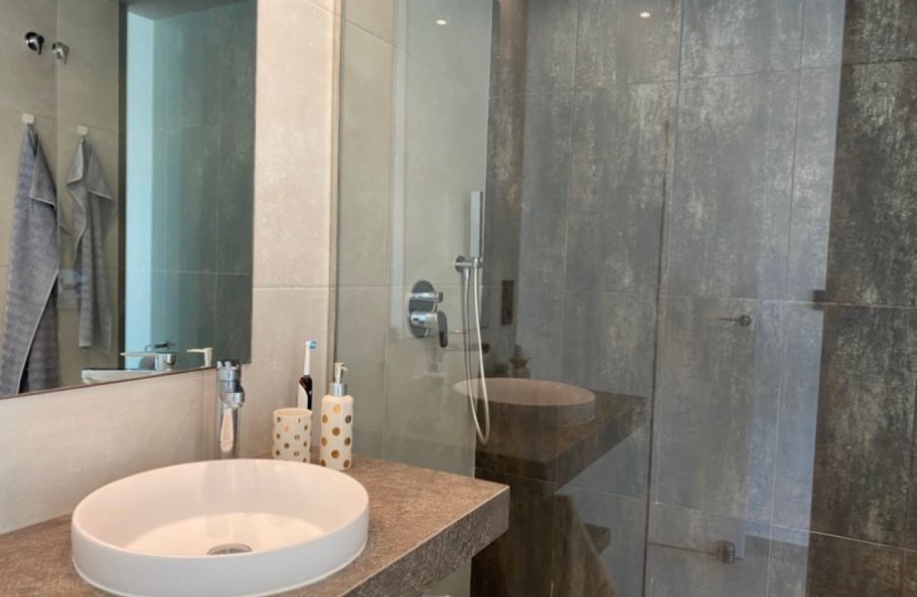 Herverkoop - Penthouse -
El Raso - Costa Blanca