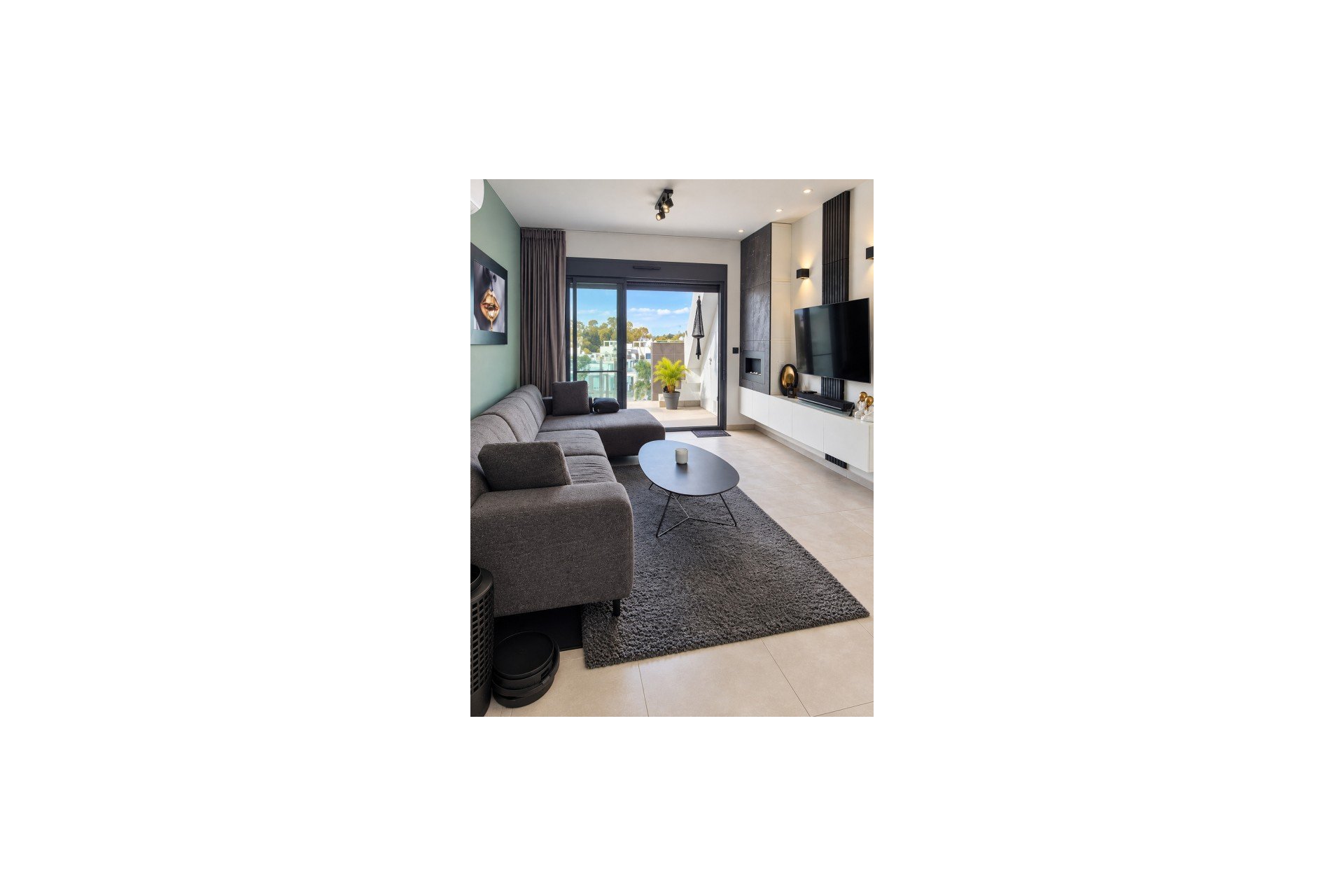 Herverkoop - Penthouse -
El Raso - Costa Blanca
