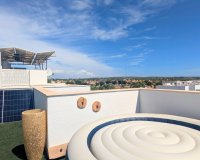 Herverkoop - Penthouse -
El Raso - Costa Blanca