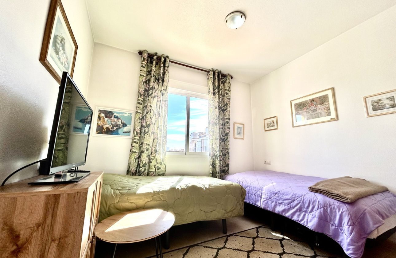 Herverkoop - Penthouse -
La Zenia - Costa Blanca