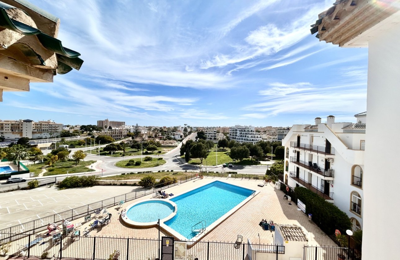 Herverkoop - Penthouse -
La Zenia - Costa Blanca
