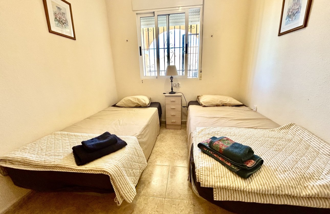 Herverkoop - Penthouse -
La Zenia - Costa Blanca