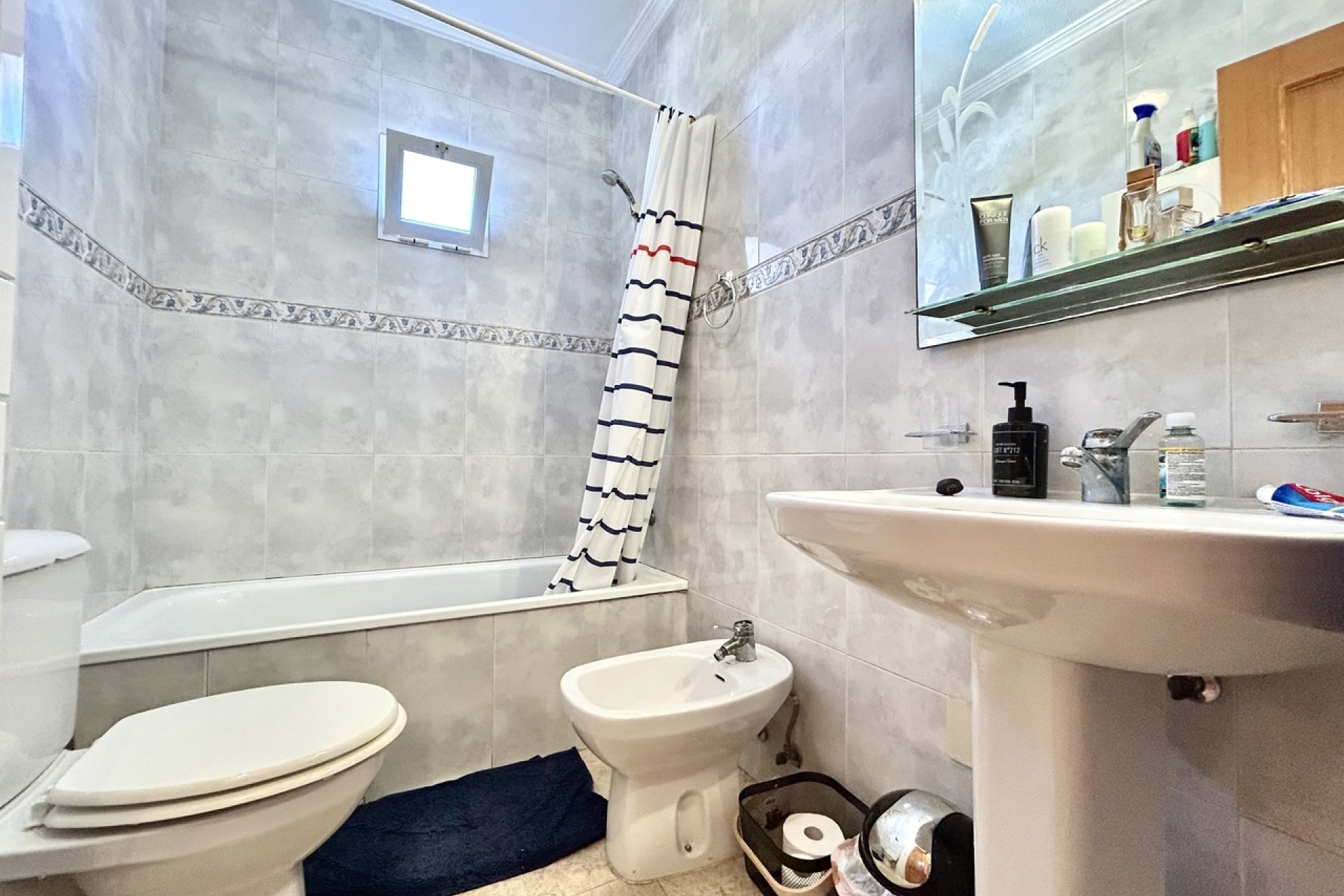 Herverkoop - Penthouse -
La Zenia - Costa Blanca
