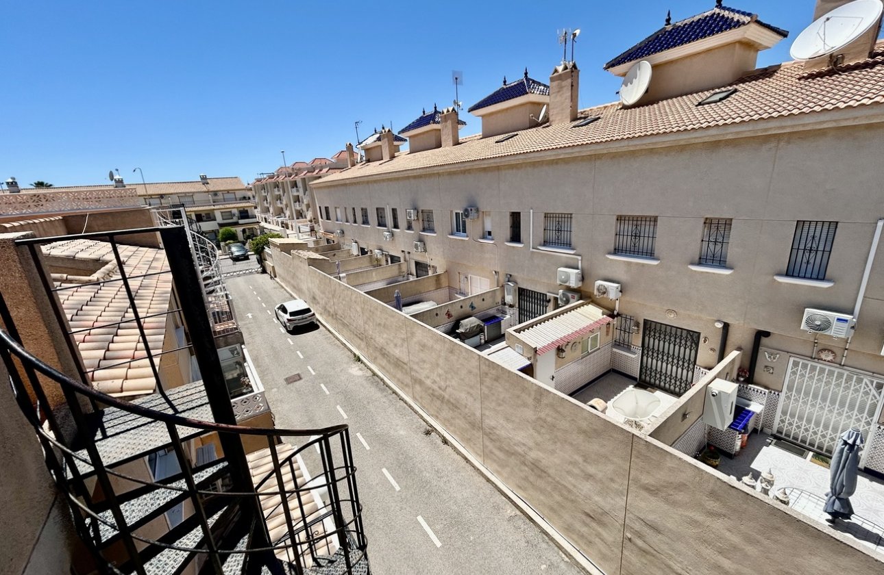 Herverkoop - Penthouse -
La Zenia - Costa Blanca