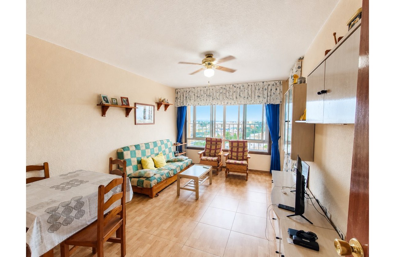 Herverkoop - Penthouse -
La Zenia - Costa Blanca
