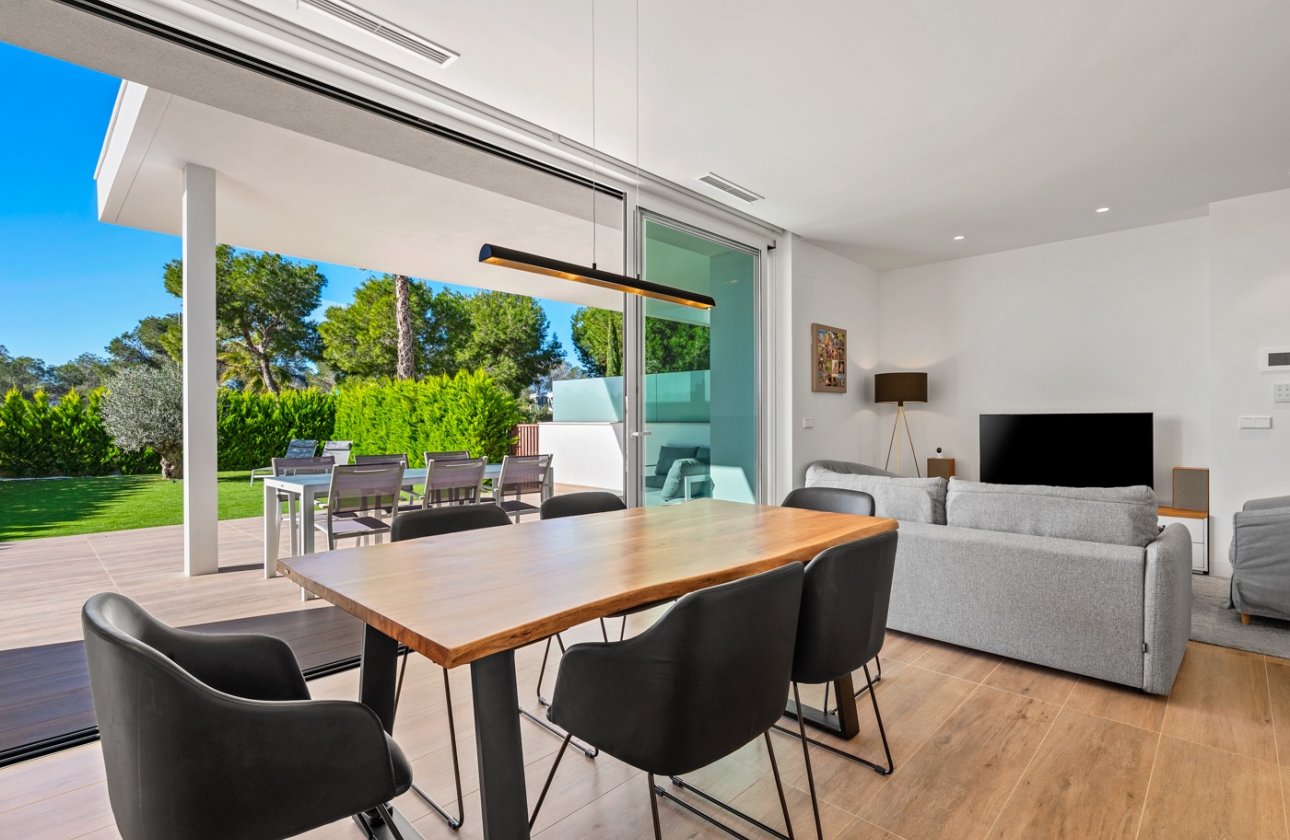 Herverkoop - Penthouse -
Las Colinas Golf - Costa Blanca