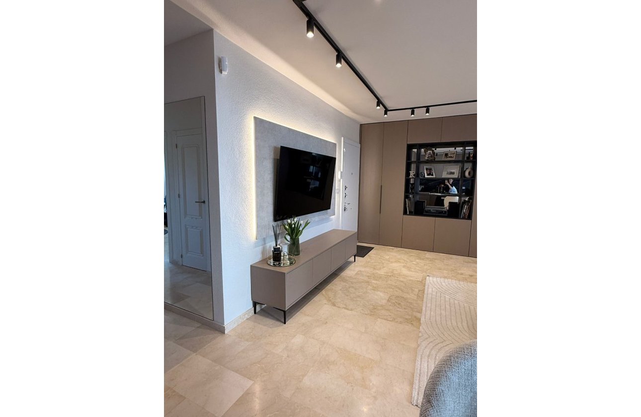 Herverkoop - Penthouse -
Las Ramblas Golf - Inland