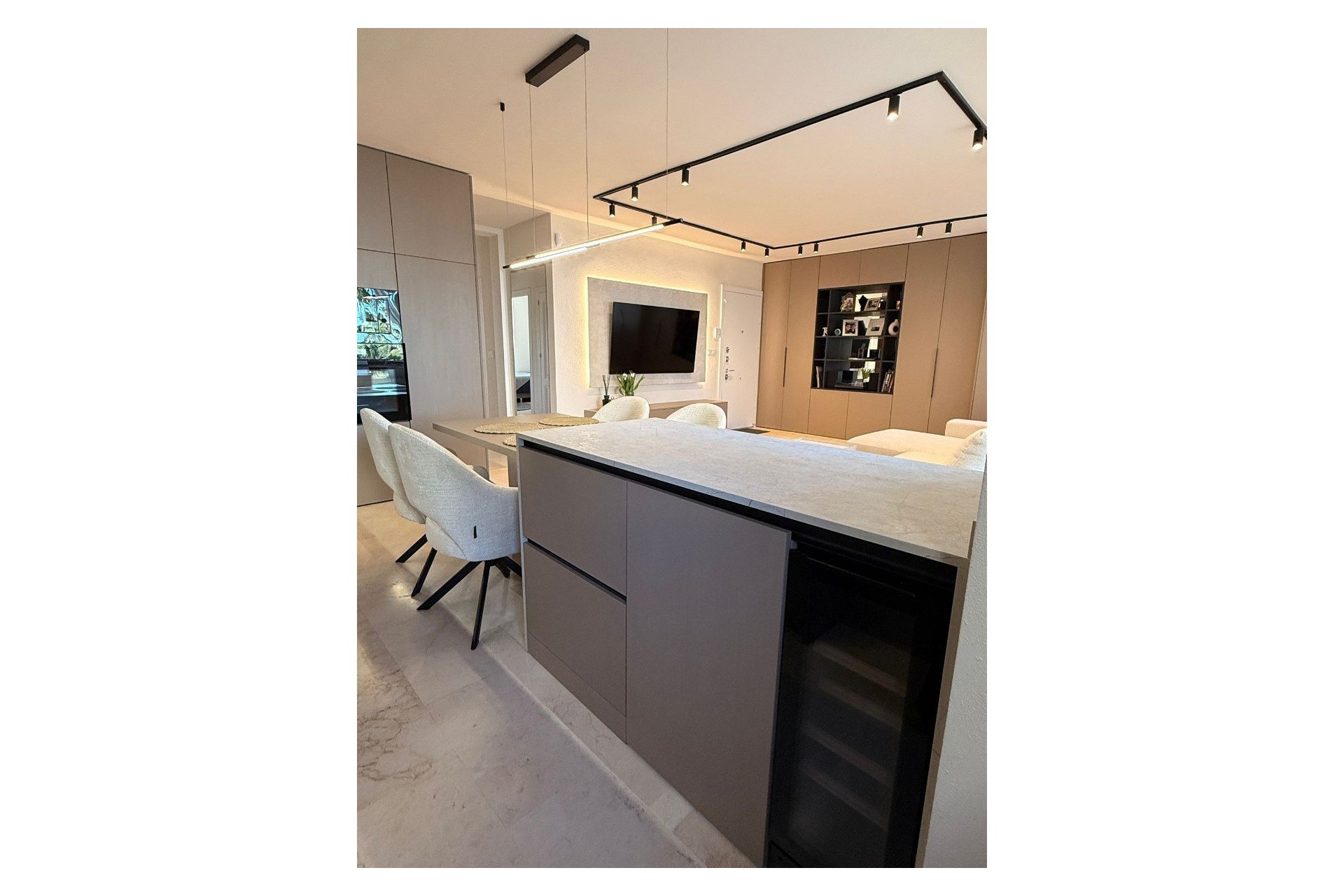 Herverkoop - Penthouse -
Las Ramblas Golf - Inland