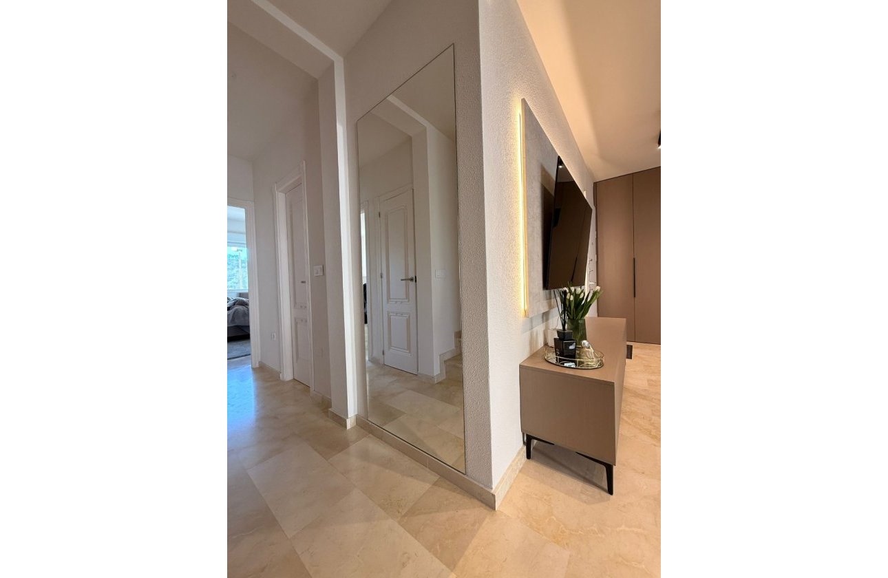 Herverkoop - Penthouse -
Las Ramblas Golf - Inland