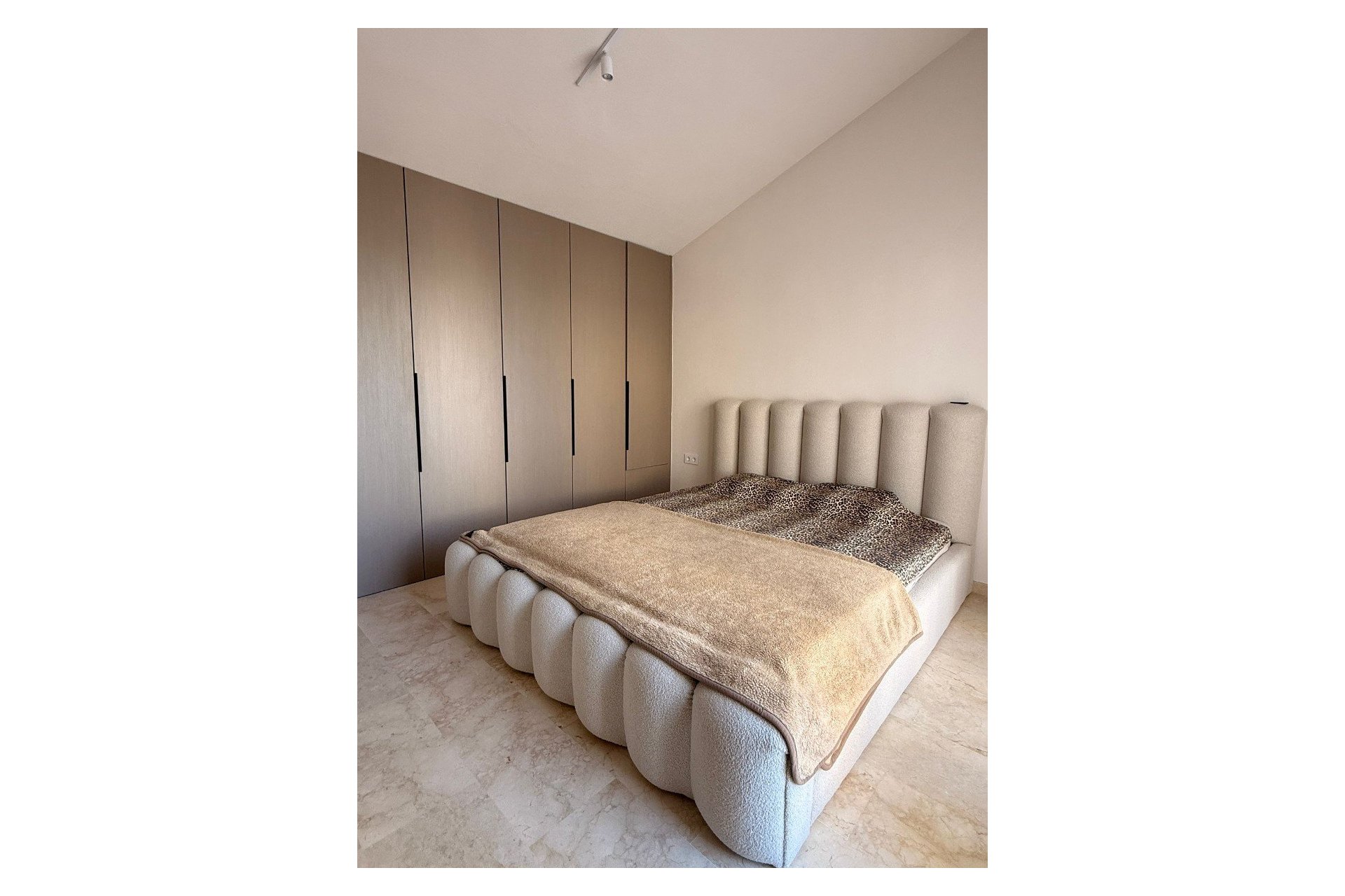 Herverkoop - Penthouse -
Las Ramblas Golf - Inland