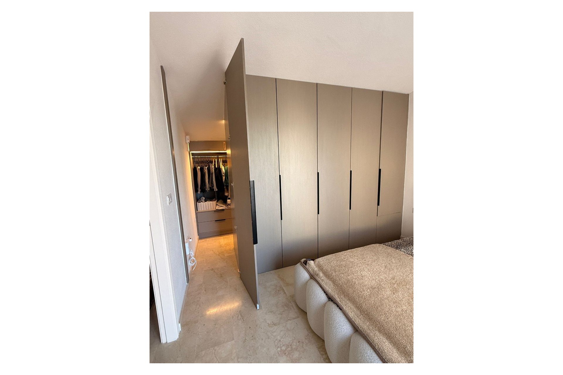 Herverkoop - Penthouse -
Las Ramblas Golf - Inland