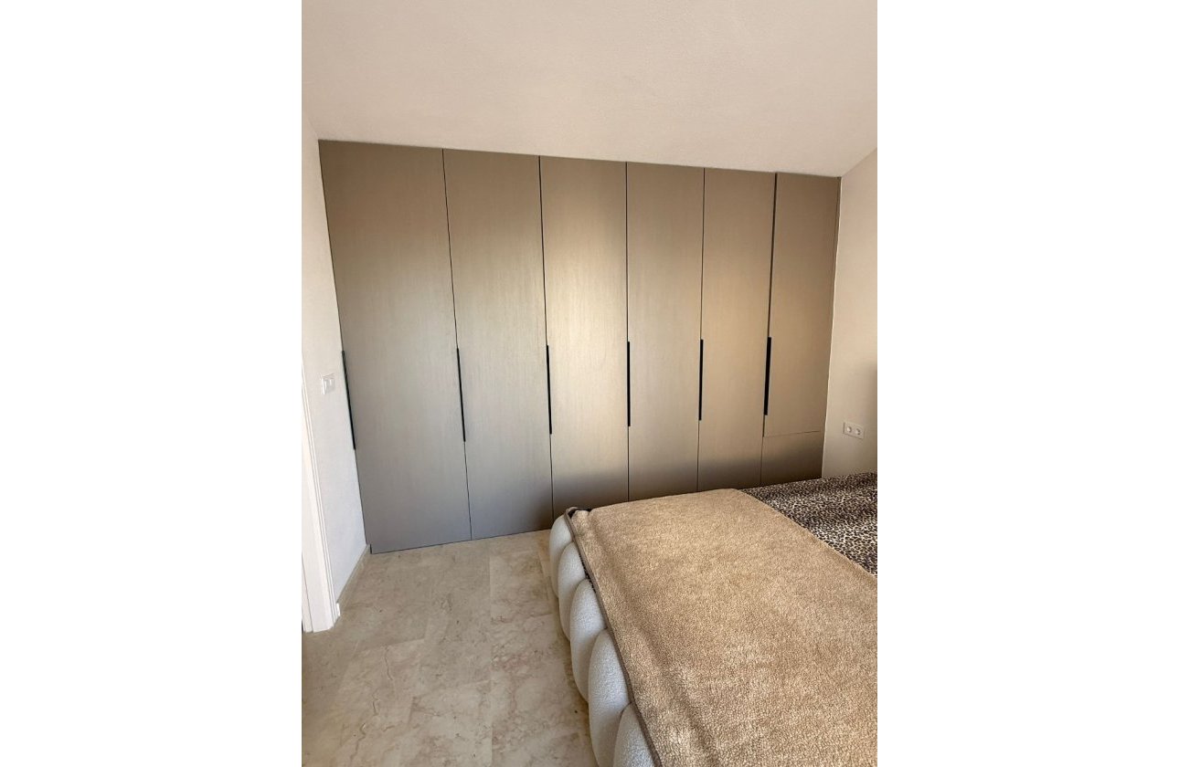 Herverkoop - Penthouse -
Las Ramblas Golf - Inland