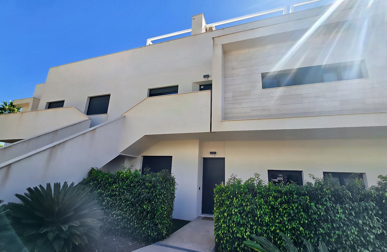 Herverkoop - Penthouse -
Lo Romero Golf - Inland