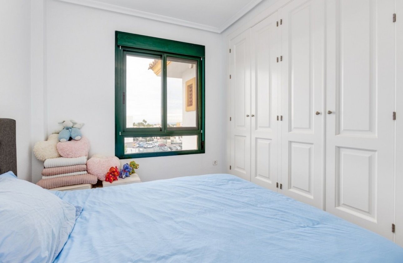 Herverkoop - Penthouse -
Lomas De Campoamor - Inland