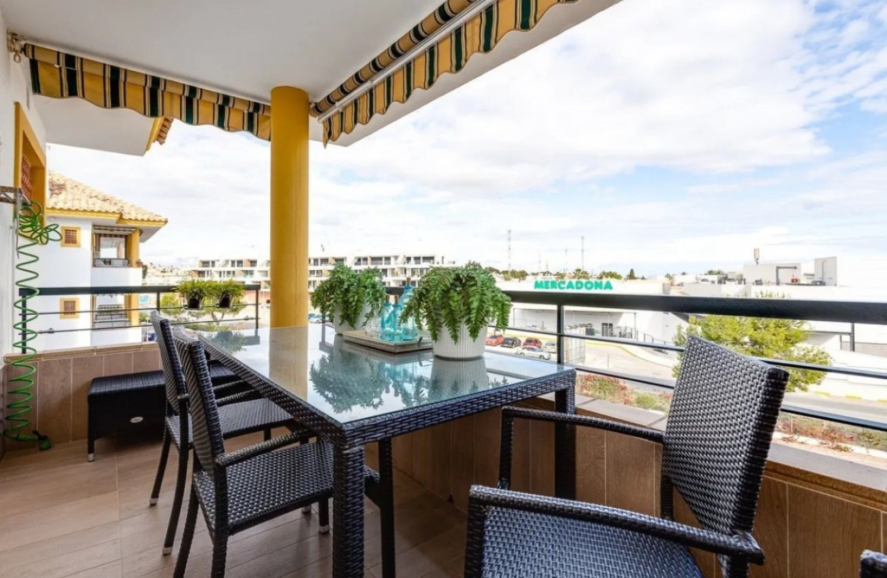 Herverkoop - Penthouse -
Lomas De Campoamor - Inland