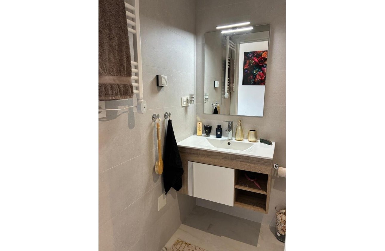 Herverkoop - Penthouse -
Los Almendros (Orihuela-Costa) - Costa Blanca