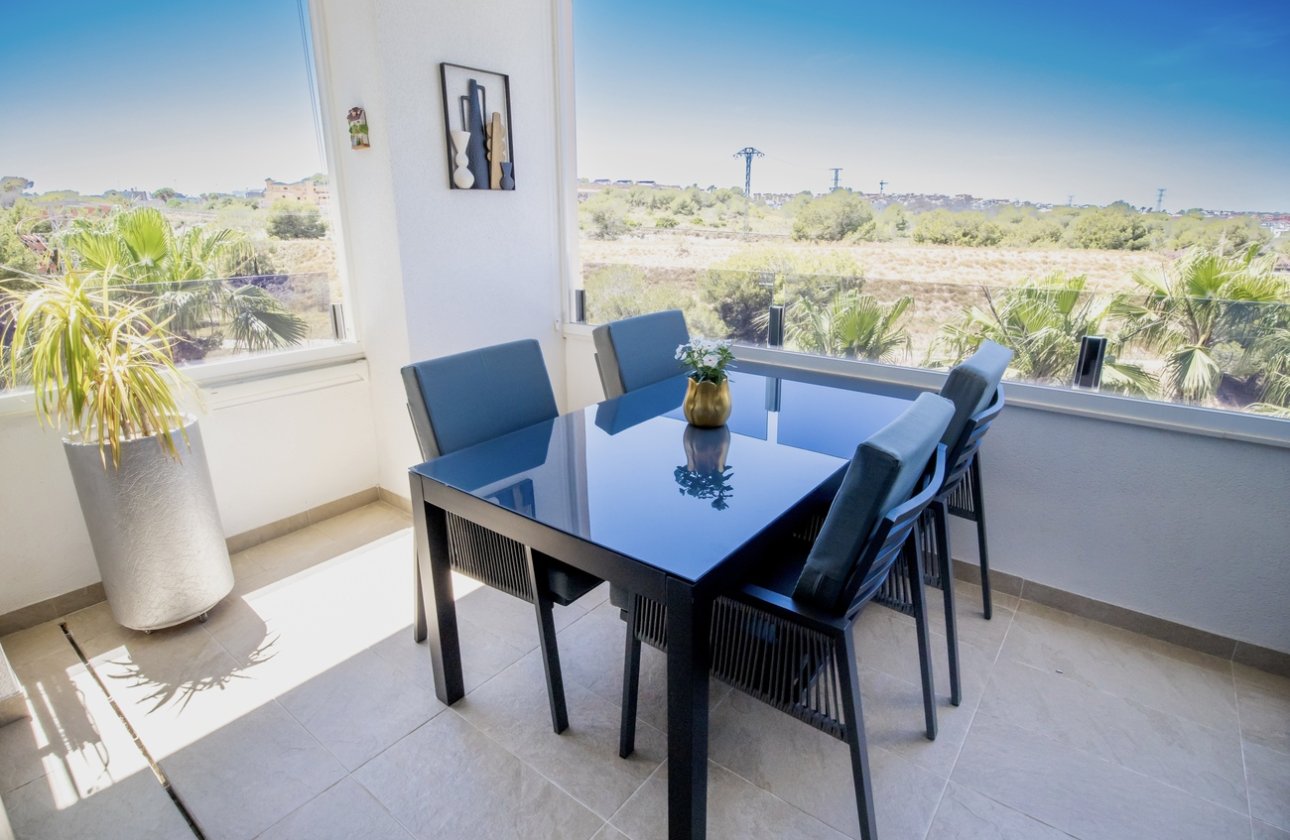 Herverkoop - Penthouse -
Los Altos - AMANECER