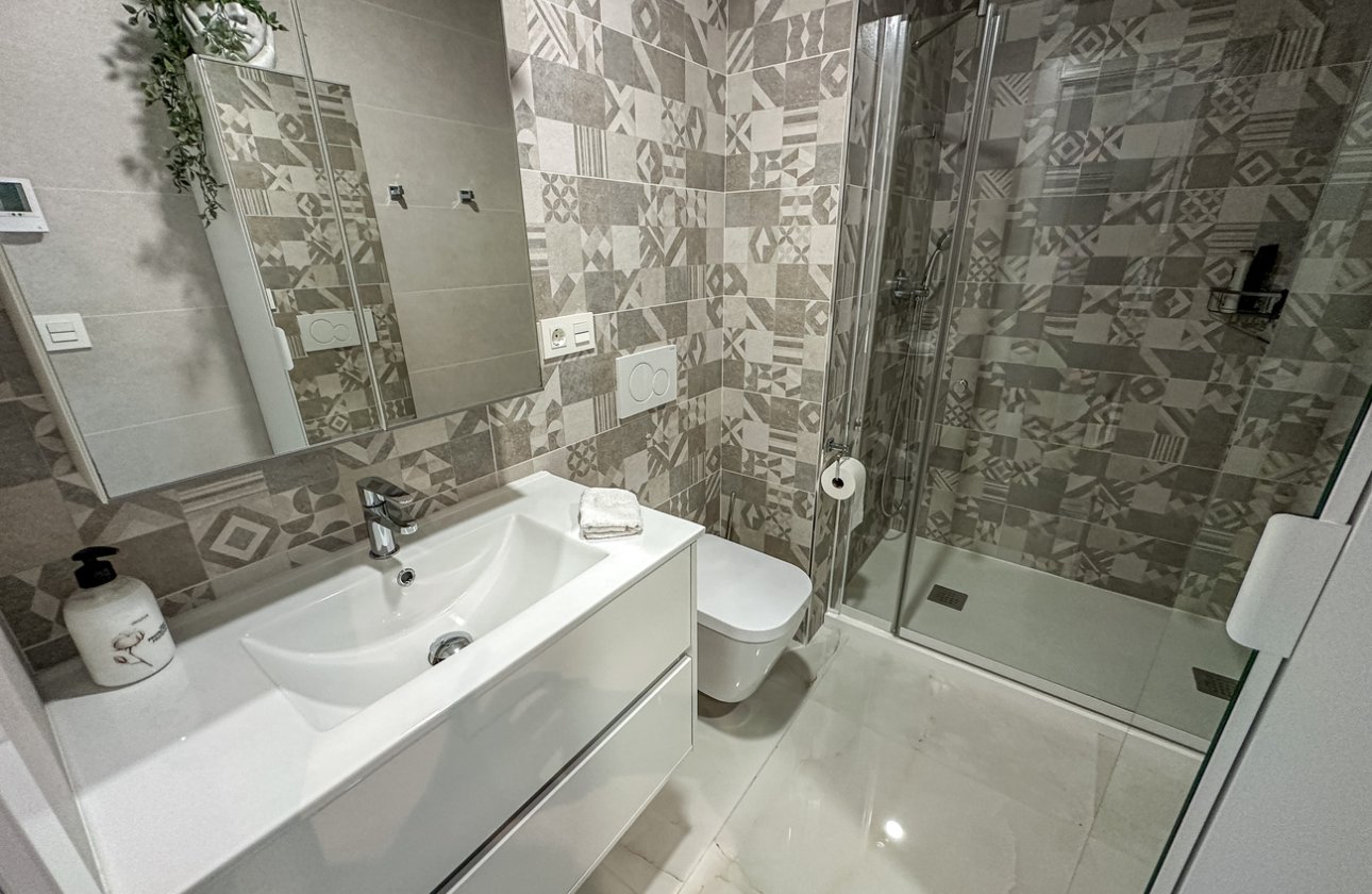 Herverkoop - Penthouse -
Los Altos - AMANECER