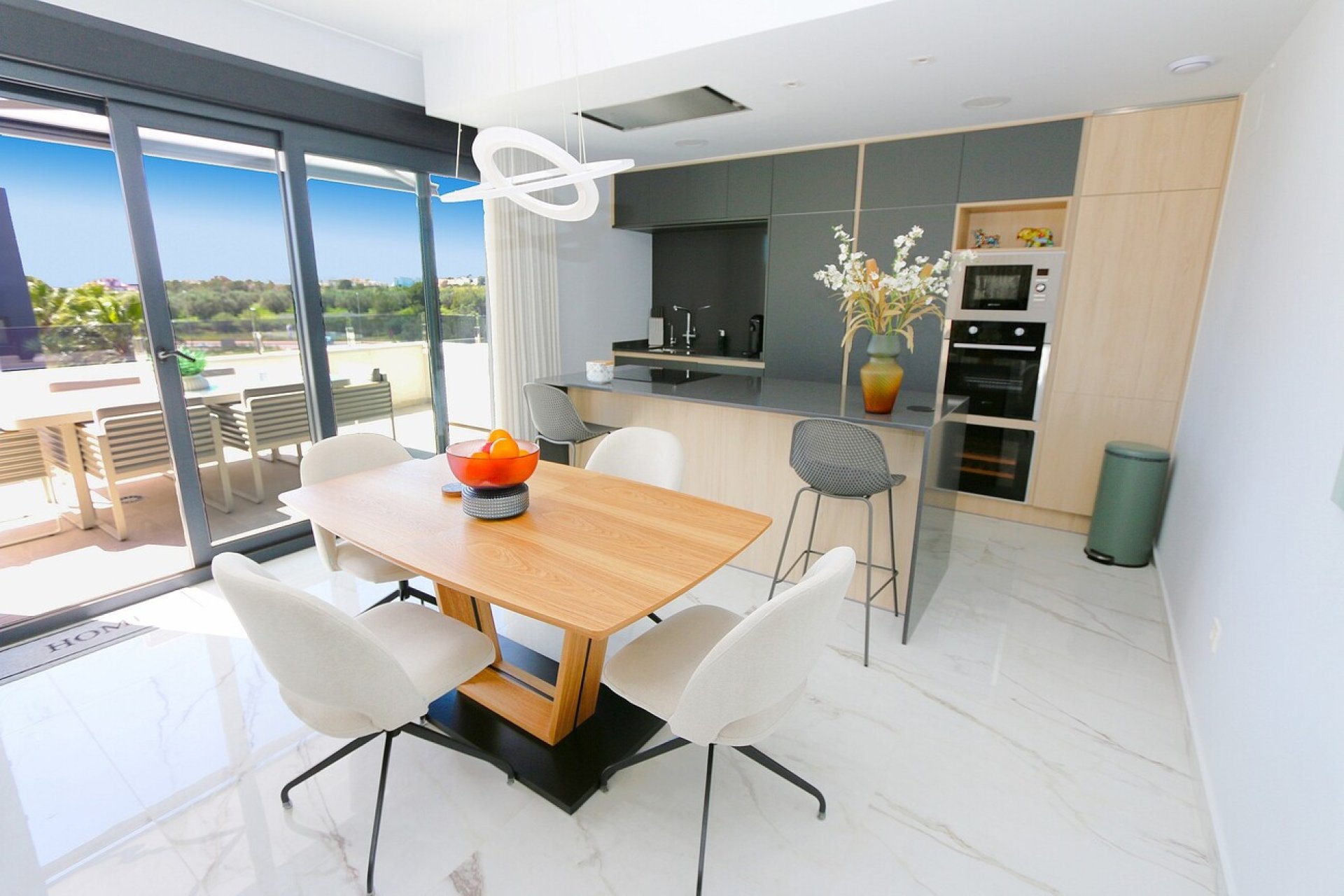 Herverkoop - Penthouse -
Los Altos - Costa Blanca