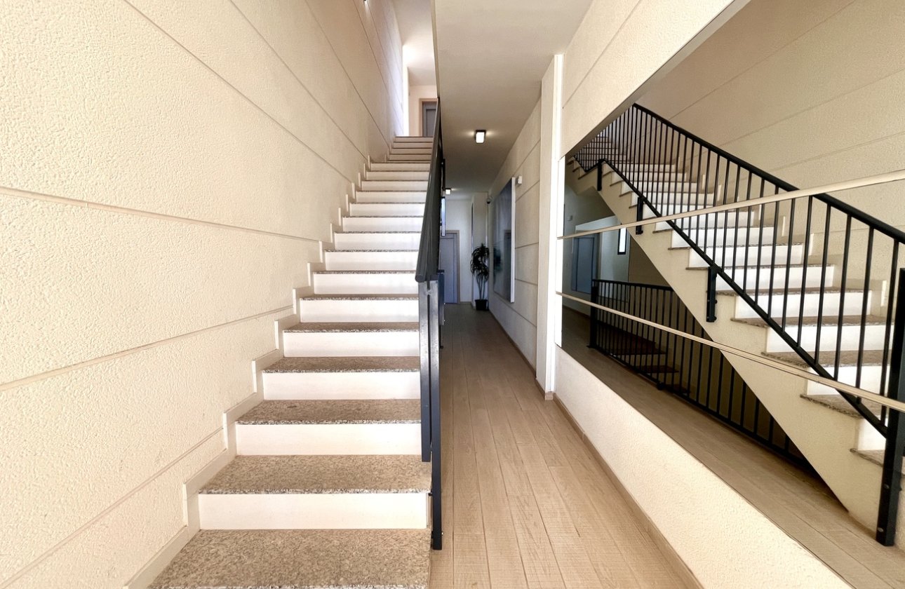 Herverkoop - Penthouse -
Los Dolses - Inland