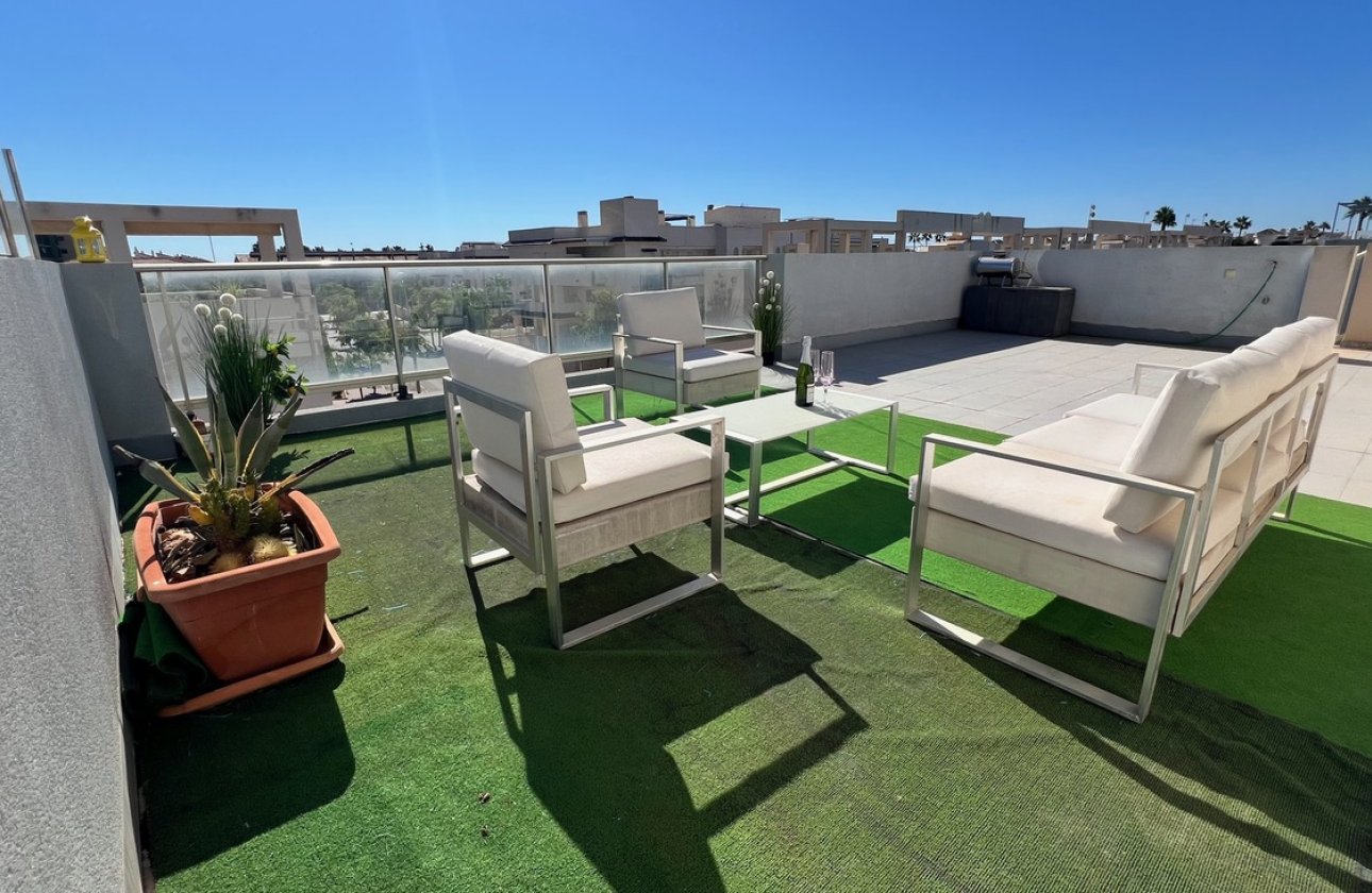 Herverkoop - Penthouse -
Mil Palmeras - Costa Blanca