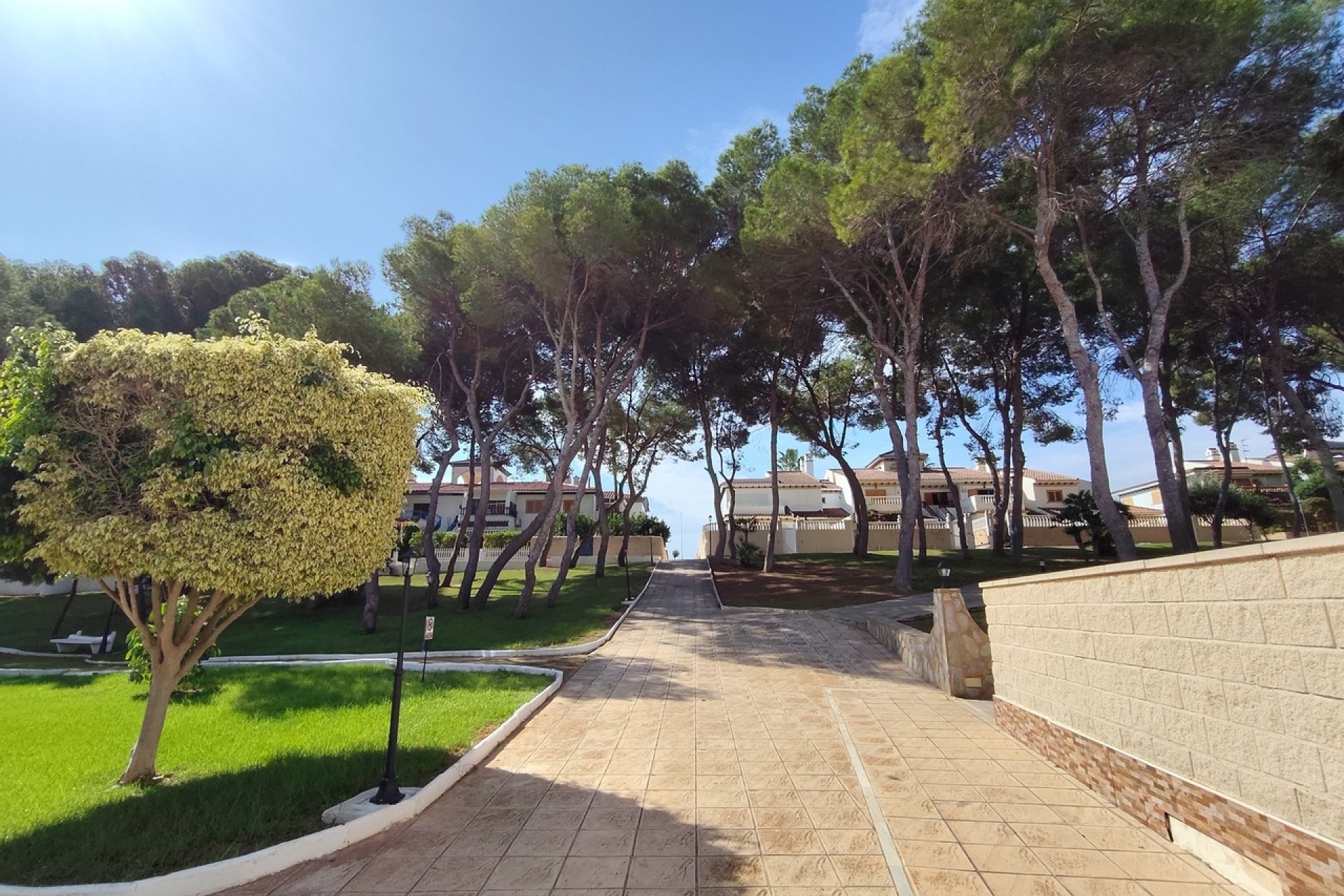 Herverkoop - Penthouse -
Mil Palmeras - Costa Blanca
