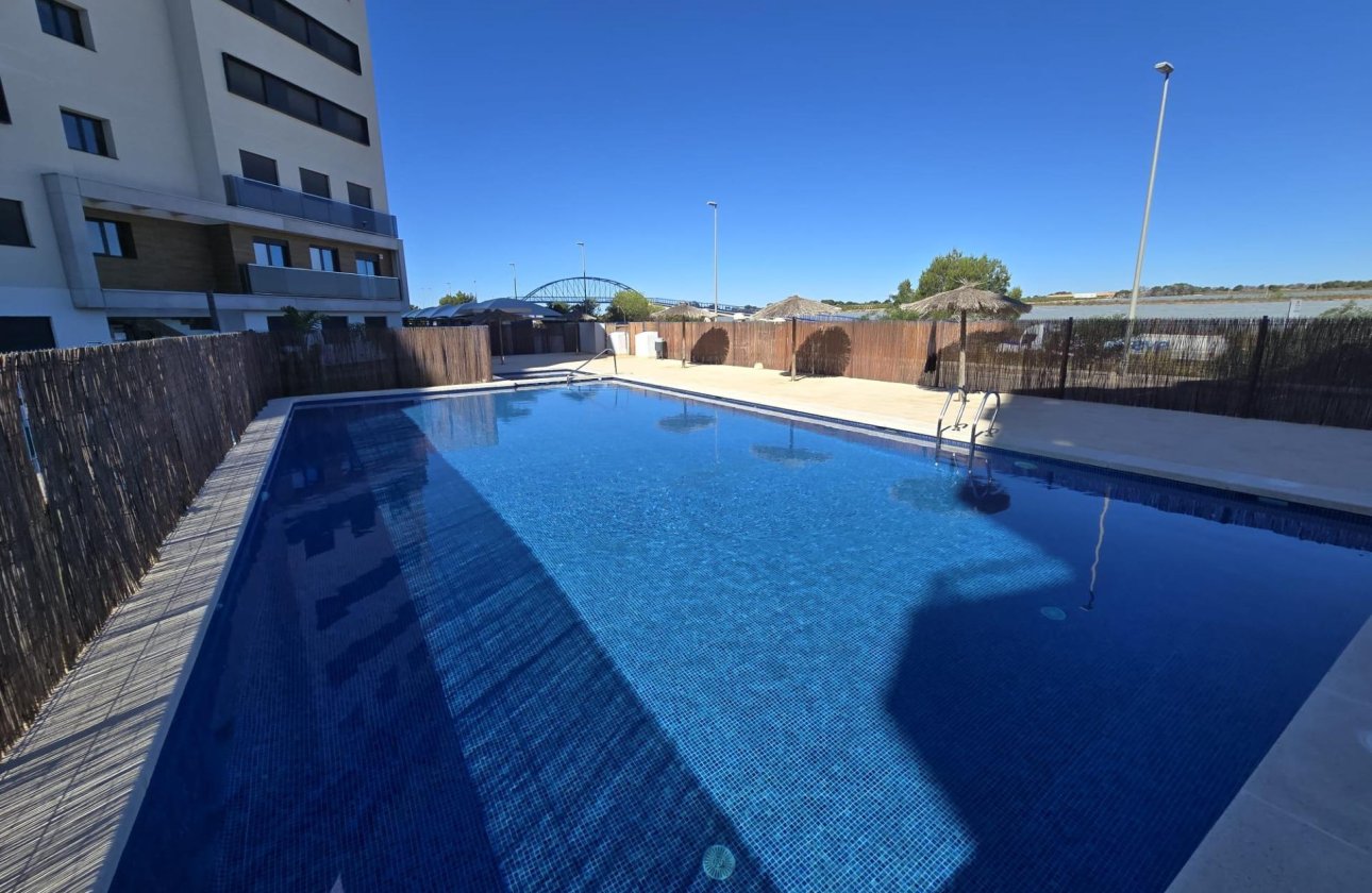 Herverkoop - Penthouse -
Orihuela Costa - Altos De Campoamor