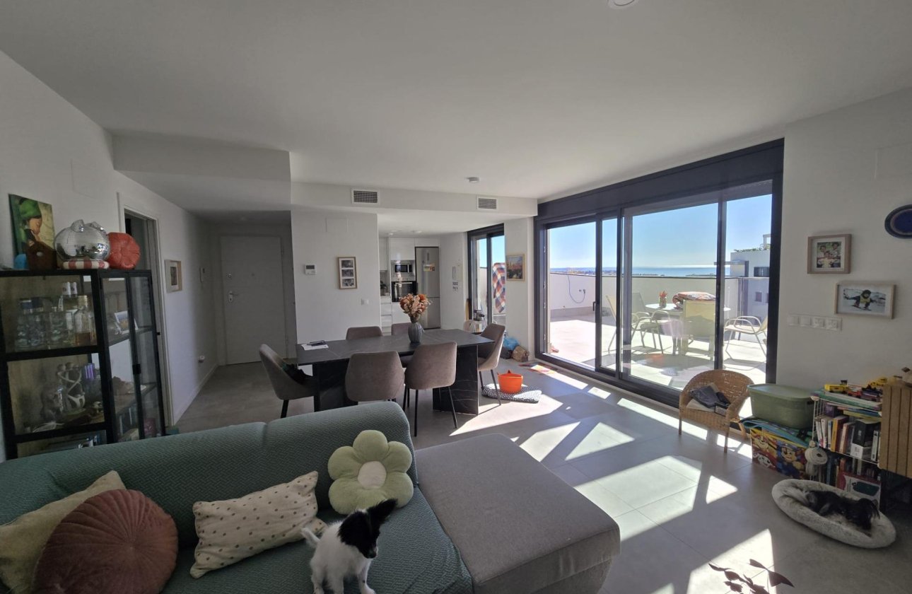 Herverkoop - Penthouse -
Orihuela Costa - Altos De Campoamor
