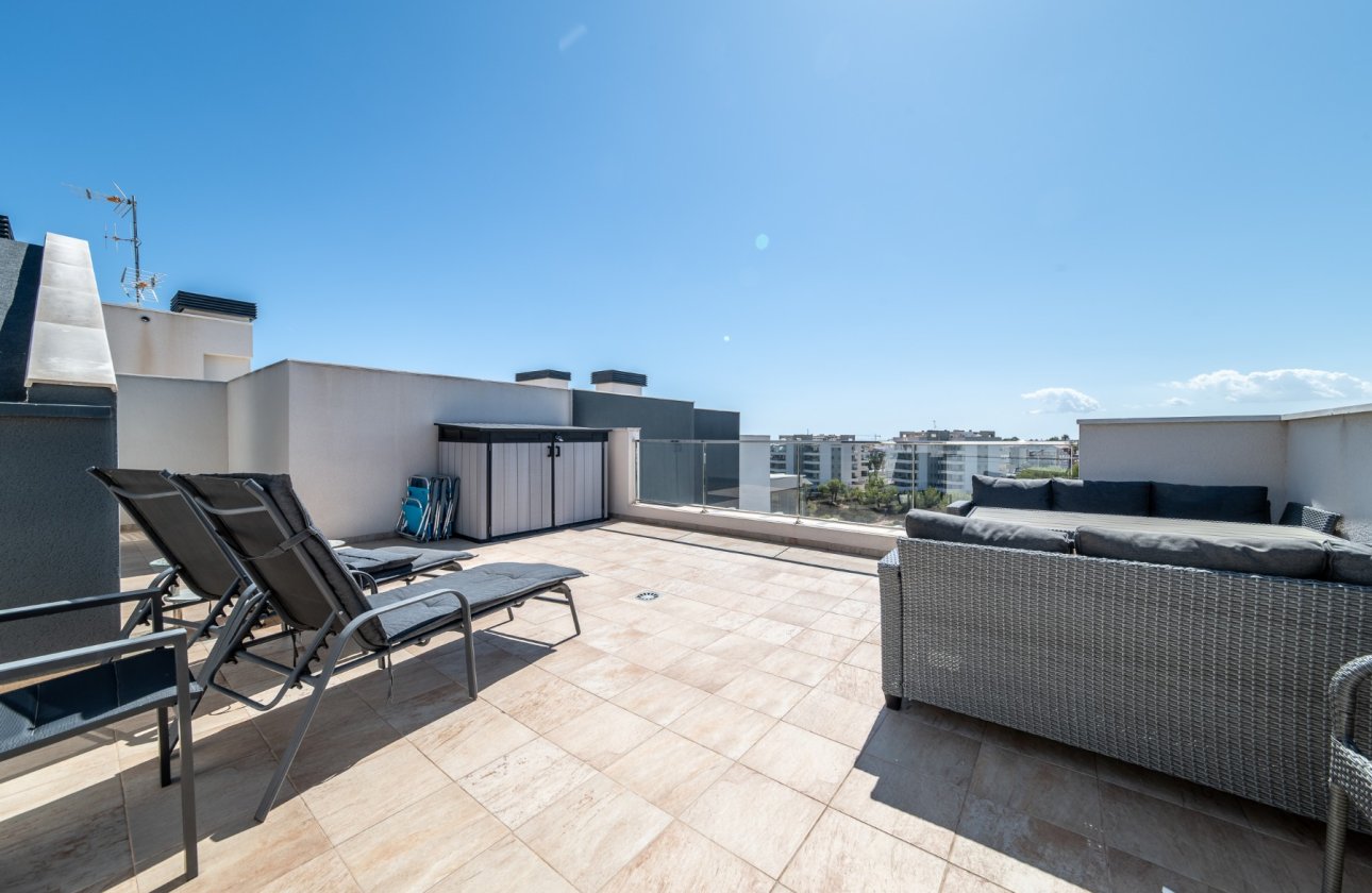 Herverkoop - Penthouse -
Orihuela Costa - Costa Blanca
