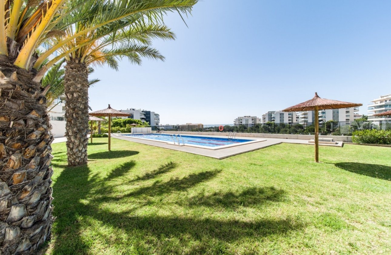 Herverkoop - Penthouse -
Orihuela Costa - Costa Blanca