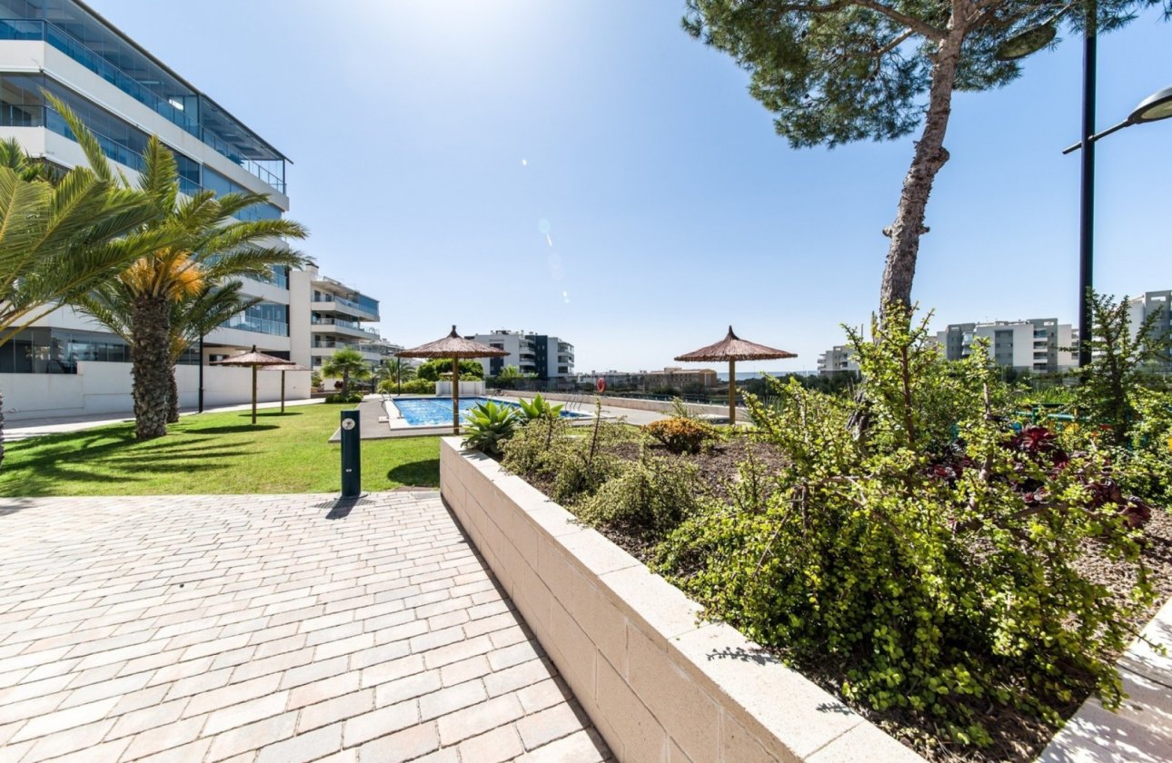 Herverkoop - Penthouse -
Orihuela Costa - Costa Blanca