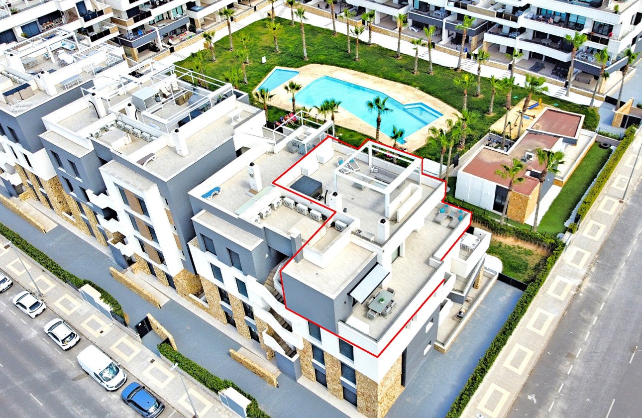 Herverkoop - Penthouse -
Orihuela Costa - Costa Blanca