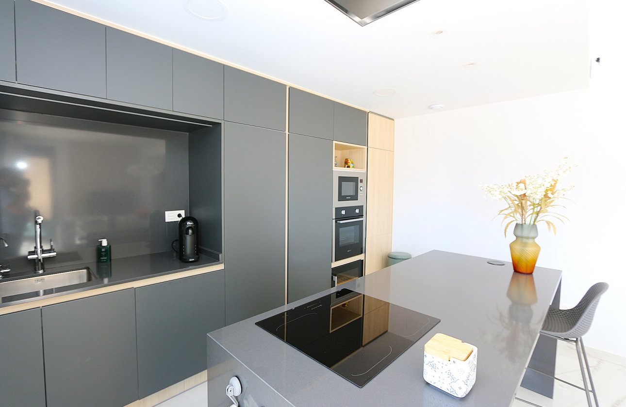 Herverkoop - Penthouse -
Orihuela Costa - Costa Blanca