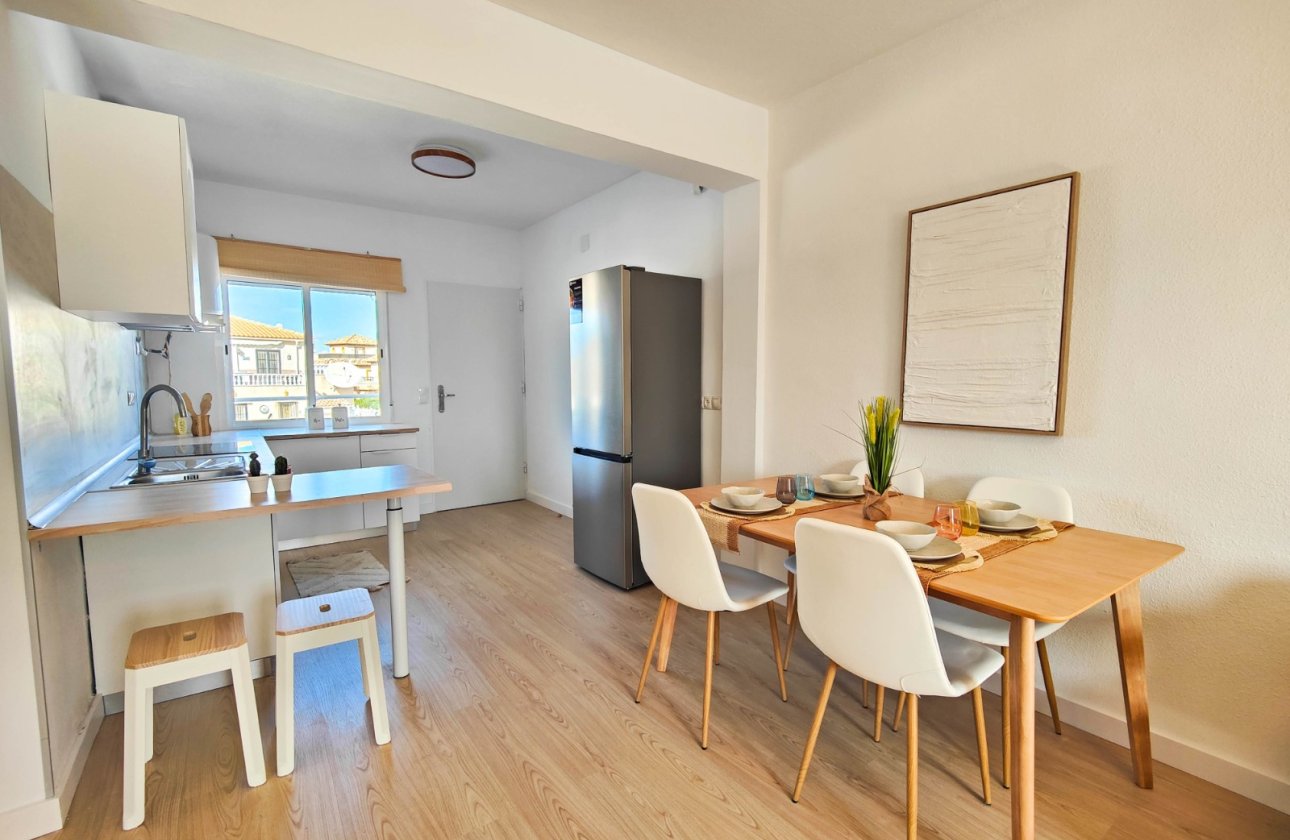 Herverkoop - Penthouse -
Orihuela Costa - Costa Blanca