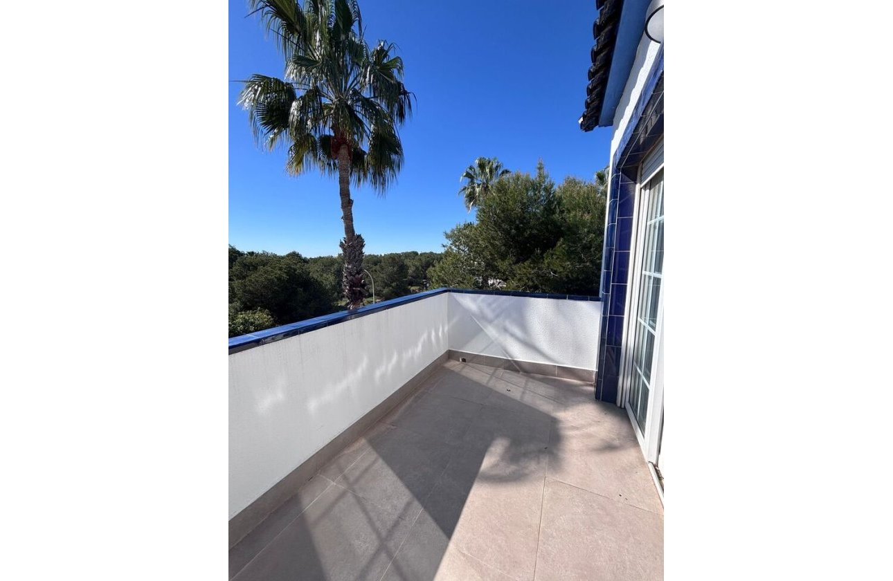 Herverkoop - Penthouse -
Orihuela Costa - Costa Blanca