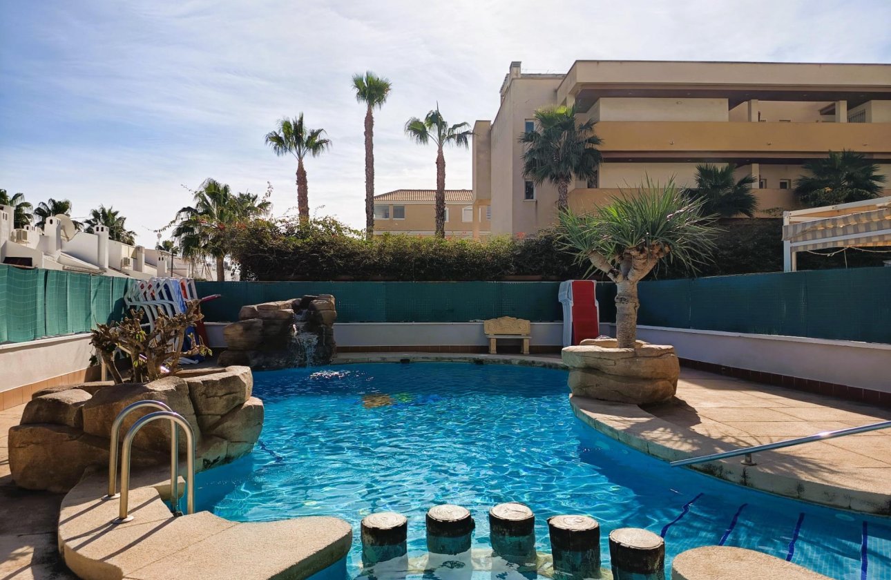 Herverkoop - Penthouse -
Orihuela Costa - Costa Blanca