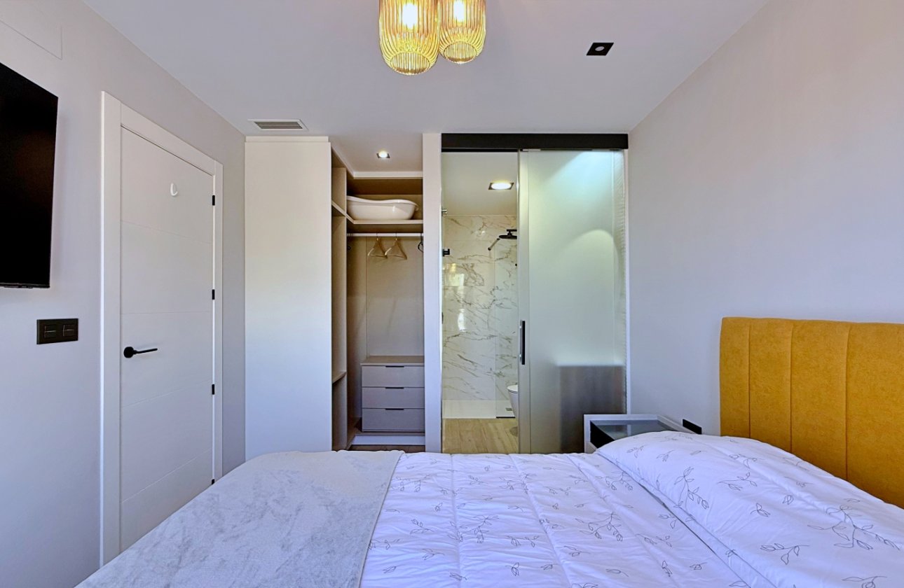Herverkoop - Penthouse -
Orihuela Costa - Costa Blanca
