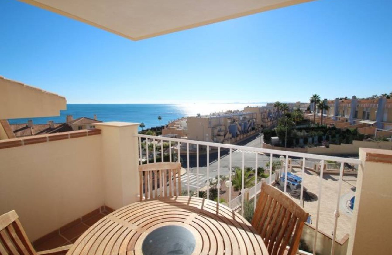 Herverkoop - Penthouse -
Orihuela Costa - Costa Blanca