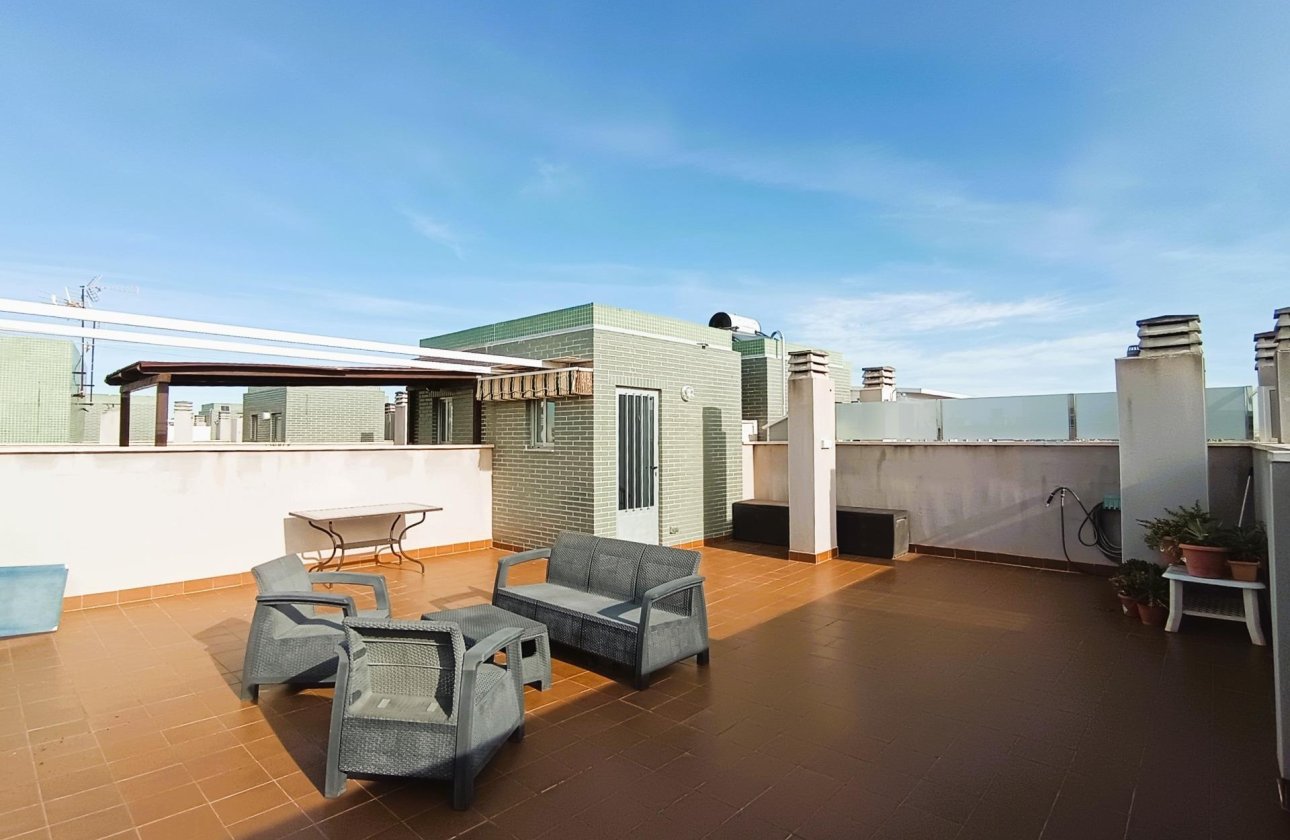 Herverkoop - Penthouse -
Orihuela Costa - Costa Blanca