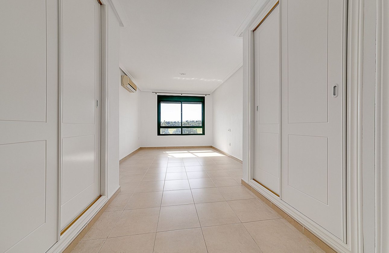 Herverkoop - Penthouse -
Orihuela Costa - Lomas de Campoamor