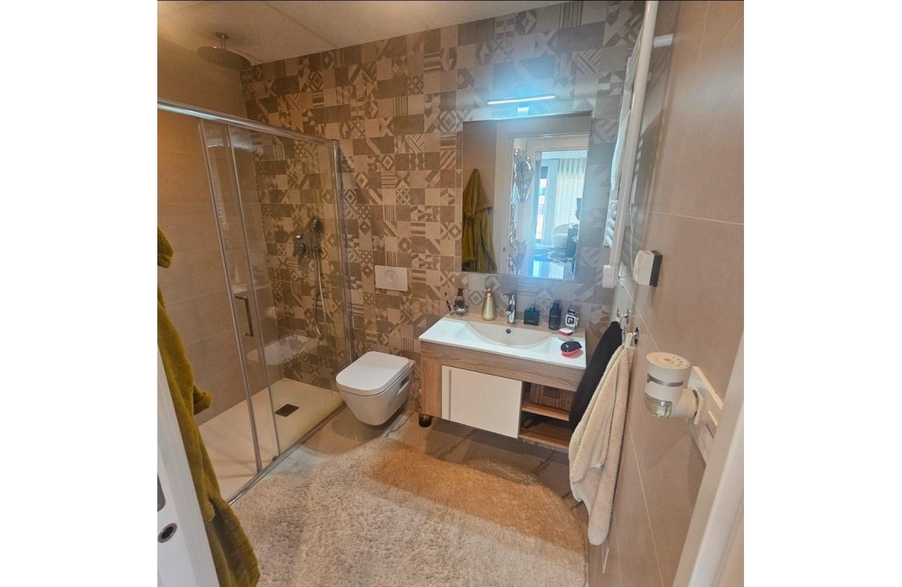 Herverkoop - Penthouse -
Orihuela Costa - Los Almendros-la Florida
