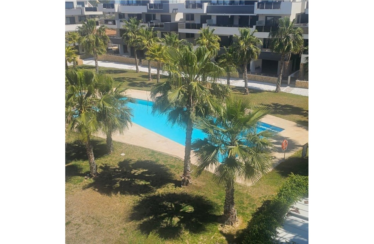 Herverkoop - Penthouse -
Orihuela Costa - Los Almendros-la Florida
